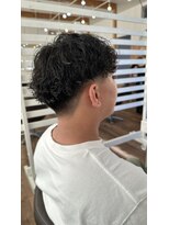 ロルド シェリ(Rold Cheri)&nbsp;刈り上げマッシュ/無造作スパイラルパーマ