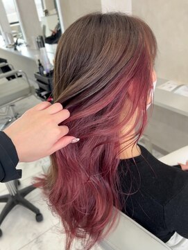 キング(K!ng) 縮毛矯正髪質改善ハイライトレイヤーカット楠葉美容室エクステ