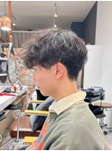 ツーブロック束感モテる髪型シークレットパーマ韓国マッシュ