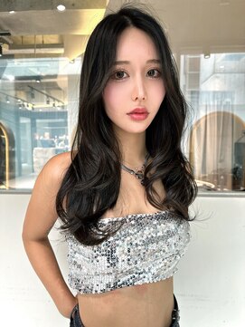 ロール 博多(Role) レイヤーカット小顔に見せるヘア/韓国ヘア/髪質改善/福岡/博多