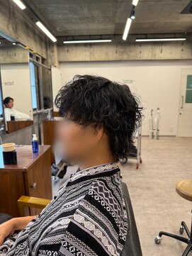 タメ(tame-) サーフカール/フェザーパーマ/ブルーブラック【都賀/メンズ】