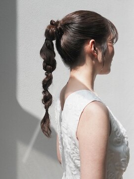 シアン(SYAN) ヘアアレンジ/ロングヘア/アップ/編みおろし/ウェディング