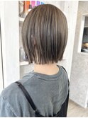 福山市Caary春夏切りっぱなしボブミニストレートボブベージュ
