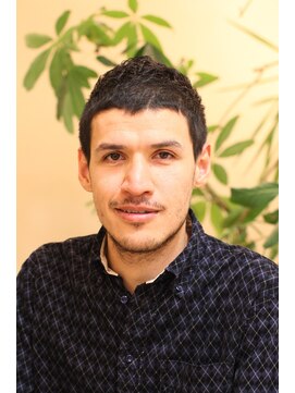 グリーンズ(Greens) クセ毛でもOK!おしゃれボウズ