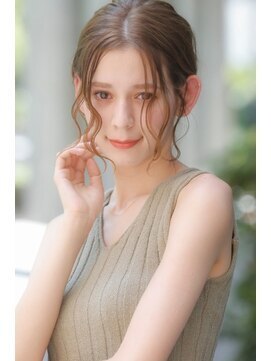 ワット 原宿店(W) 【W-ワット-原宿店 】＊透明◎オリーブベージュ＊