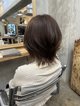 ウィークエンド(WEEKEND) 白髪ぼかし＋カット＋トリートメント　15400円