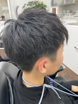 バーバー ダブル(BARBER W) スパイキーショート