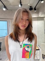 ハイプ(HYPE) ブリーチ/レイヤーカット/ベージュ/裾カラー/ダブルカラー