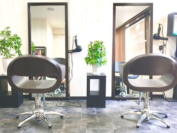 ナチュラルピー 千里丘店(Natural.P)の写真/【千里丘★駅スグ】ゆっくりと寛げる空間で癒しの時間をご提供♪忙しいあなたに贅沢なサロンタイムを。