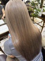 トゥルーブ バイ ファースト 富沢店(trove by first) ミルクティーグレージュ