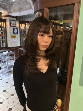 スリー(three) レイヤーカット