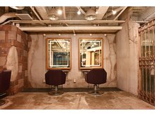 エアージェイ(airJ)の雰囲気（ゆったり落ち着けるシンプルな空間◎）