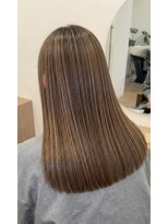 ウェリナ(welina)&nbsp;白髪ぼかしにも◎透明感あふれるシルキーハイライト