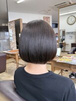 トップスタイル リッチ&nbsp;ツヤとラインで魅せる大人の洗練ワンレンボブ