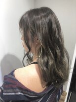 フォーク(FOLK)&nbsp;恵比寿×YAMATO パールグレージュ_色っぽウェーブ