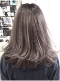 【新宿TOMCAT】秋冬向きロートーングレージュグラデーション