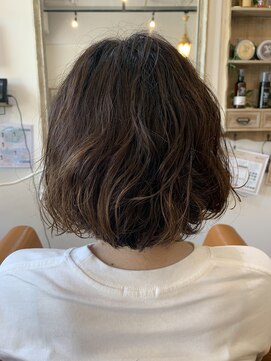 ラグ(RAG) ゆるふわパーマヘア