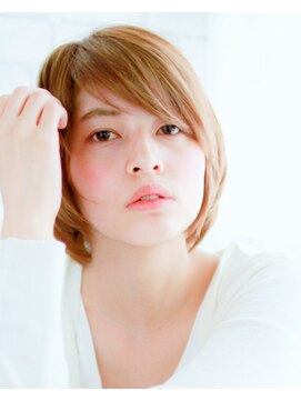 ロメオ (ROMEO) 大人クールなハイトーンショートスタイル『ROMEO八王子』