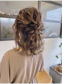 ハーフアップ