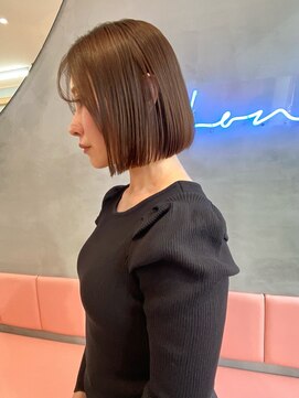 ロンドポレール 北千住(Lond polaire) 切りっぱなし×地毛風縮毛矯正