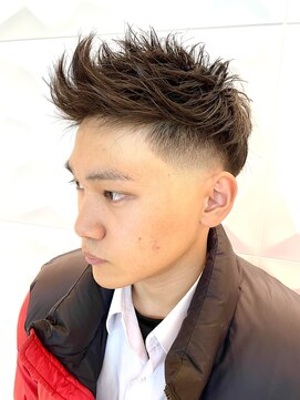 銀座マツナガ 浅草店 黒髪短髪/テーパーフェード/ジェットモヒカン風/20代