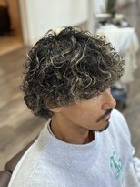 ヘア ナヴォーナ 大浦店(hair NAVONA)&nbsp;波巻き&ツイスパ