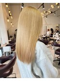 イエベ春ハイトーンカラーベージュカラー