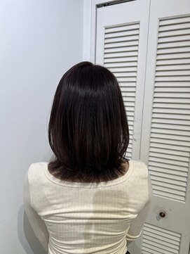 アドラーブル 万代店 (adorable) 艶感ブラウンカラーくびれボブ