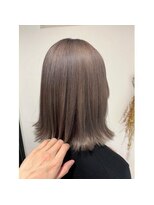 ニューヨークニューヨーク 大久保店(NYNY)&nbsp;ケアブリーチでサラツヤグレージュカラー