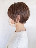 ショートおくれ毛前髪カットくびれヘア_ba371852