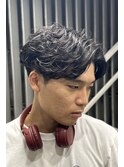 ウェーブパーマ/ハーフバック/センターパート/大人/緩め