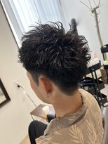 ティーアウト(T-OUT)&nbsp;ピンパーマ×スパイキーショート