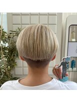 J-シュール 刈上げマッシュショート