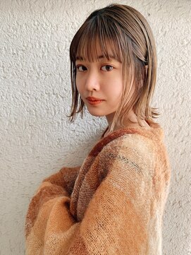 エムクランメイクス 原宿 表参道(m.clan MAKE'S) 切りっぱなしボブ ケアブリーチ ベージュカラー 透明感カラー