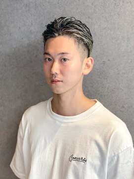 フジヤマバーバーショップ アジト(FUJIYAMA BARBER SHOP ajito) バーバーカット黒髪アップバングストリート【藤本ユースケ】0919