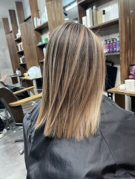 ラフ(LAFF) #黒髪#ボブルフ#ネビージュ#小顔#ワンレン