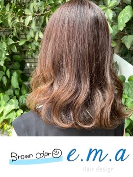 エマヘアデザイン(e.m.a Hair design) ブラウンカラー