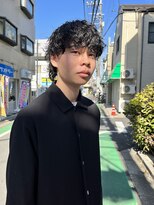 アイズ 海老名(AIZU)&nbsp;波巻きスパイラルパーマ 波巻きパーマ マッシュウルフ 眉毛