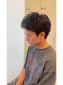 《刈り上げなしのスパイキーショート》
