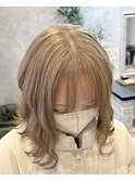ミルクティーベージュ