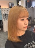 イメチェン/ホワイトブロンド/外ハネボブ/美髪/南草津