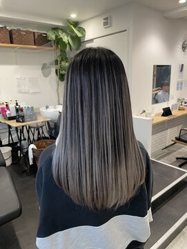 カラ ヘアーサロン(Kala Hair Salon) ハイライトバレイヤージュダブルカラーケアブリーチ20代30代40代
