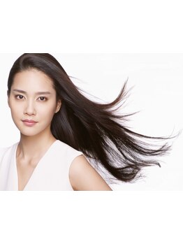 やわらかな質感と自然なストレートで、朝のスタイリングも簡単♪髪のお悩みを解決する極上ストレート◎