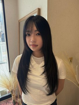 ミューズ バイ ケンジ(MUSE by KENJE) ロングレイヤーカット/平塚美容室