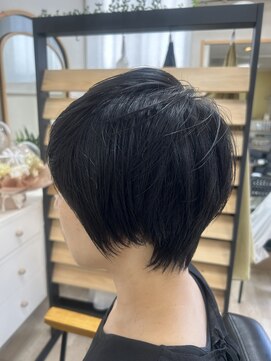 コリナ(Ko.Ri.Na) ショートスタイル