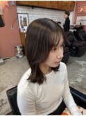 ミルクティーブラウンカラーミディアム顔まわりレイヤーカット