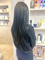 キャアリー(Caary)&nbsp;福山Caary暗髪寒色ブルージュオリーブカラーブリーチなしロング