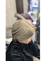 ヘアリゾート エーアイ 浅草ROX店(hair resort Ai) センターパート、ブリーチ、ホワイトベージュ