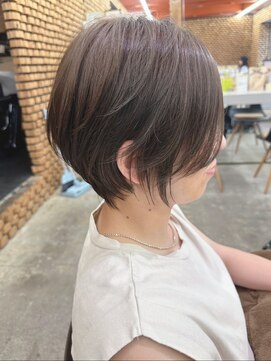 ブリスバイナチュラル(Bliss by Natural) 30代・40代に人気の美シルエットショート/大人美髪ショートヘア