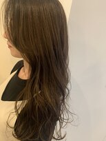 ニナル(Ninal)&nbsp;『 ナチュラルベージュ & 毛束感  』 外国人風 ☆ゆるウエーブ♪